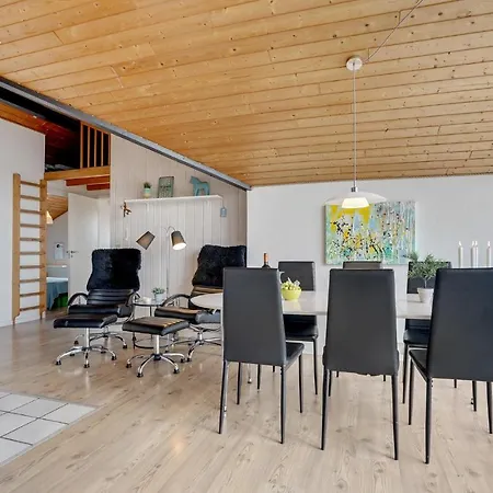 Lovely Home In Vestervig With Wifi *