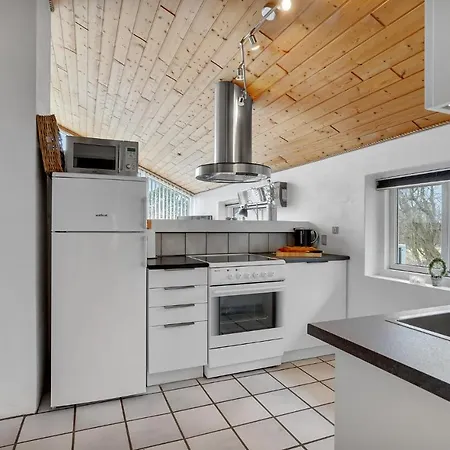 Lovely Home In Vestervig With Wifi *